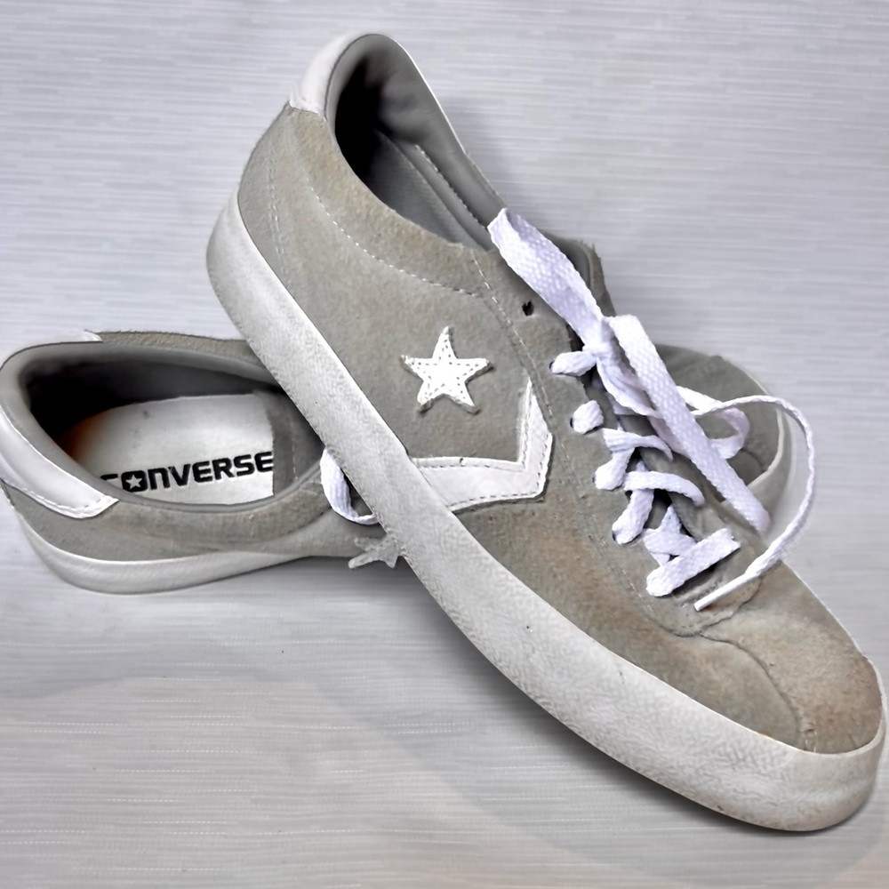 Converse Breakpoint Womens sz 7 Gray Suede Shoes Sneakers Casual Comfort Lace Up